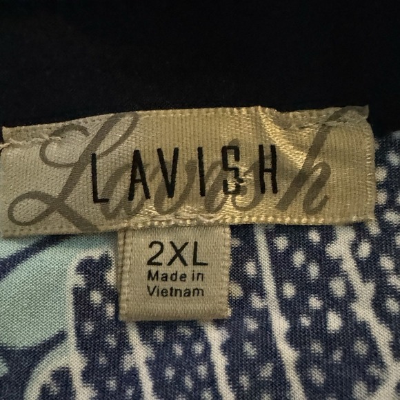 Lavish 2X Shirt Top Blue White Floral Flower Sleeveless V Neck Stretch Textured - Picture 5 of 6